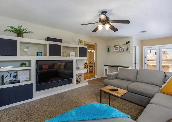 Rhythms Of Tom Tom Sparkling Pool Casa vacanze Lake Havasu City
